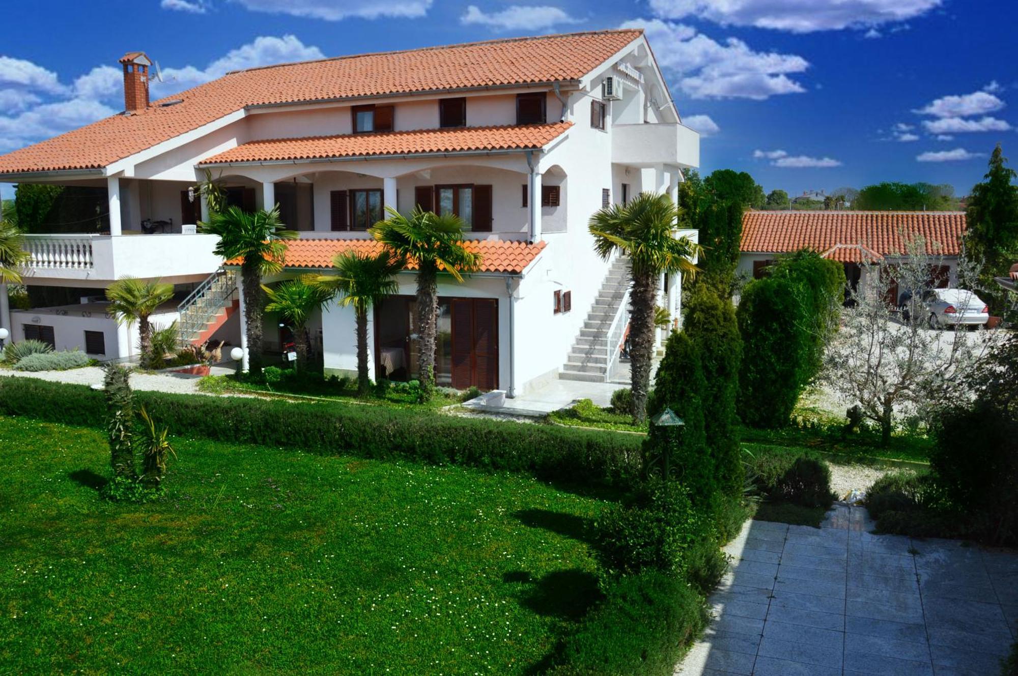 Apartments Aurelia Nova Vas  Eksteriør bilde