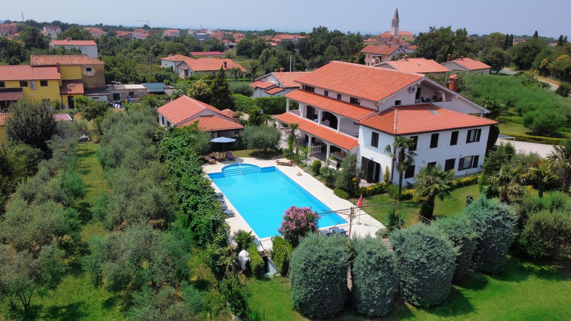 Apartments Aurelia Nova Vas  Eksteriør bilde