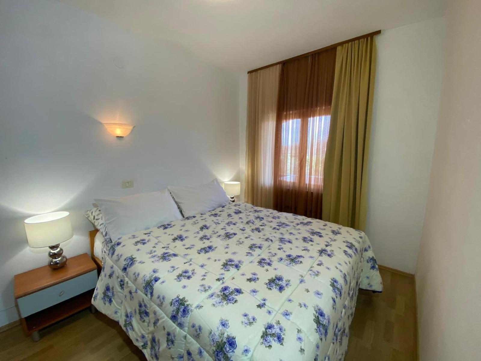 Apartments Aurelia Nova Vas  Eksteriør bilde