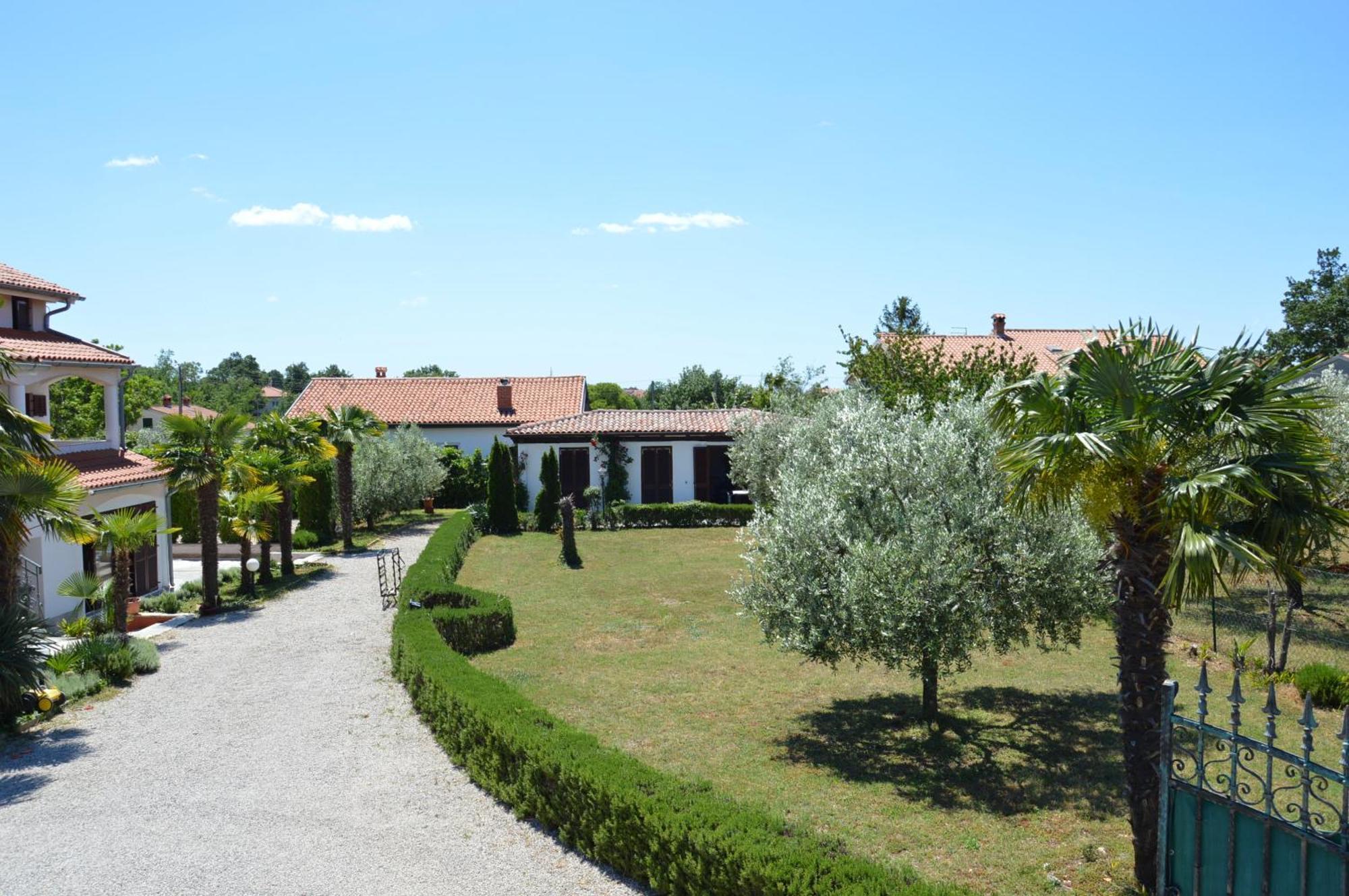 Apartments Aurelia Nova Vas  Eksteriør bilde