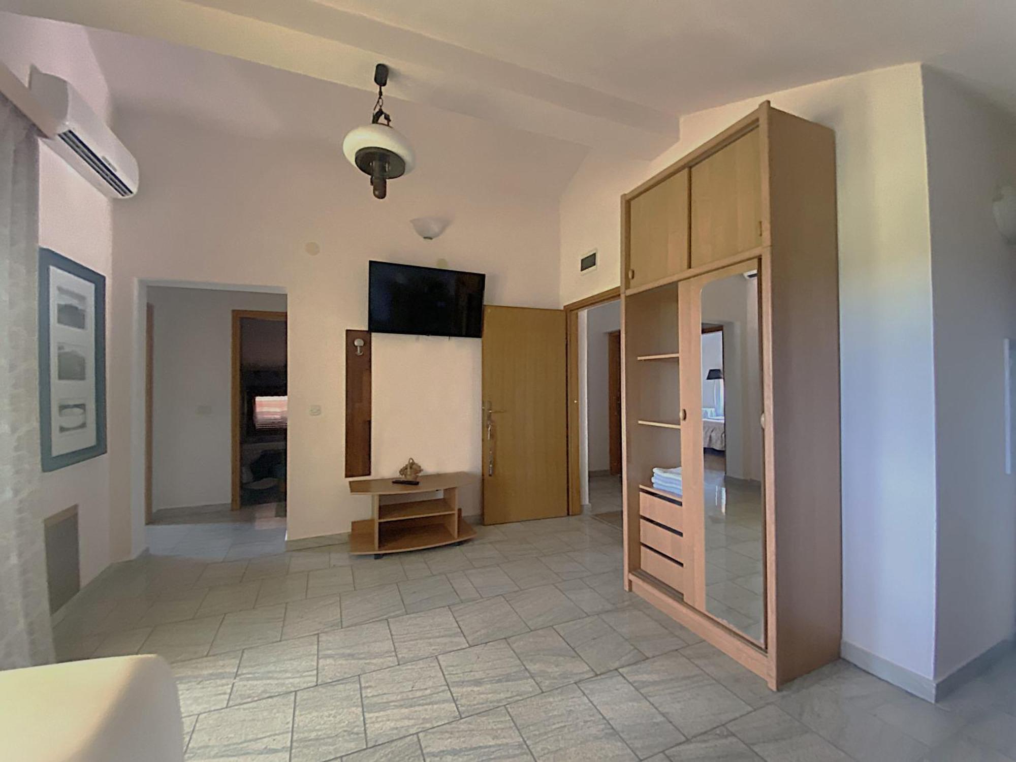 Apartments Aurelia Nova Vas  Eksteriør bilde